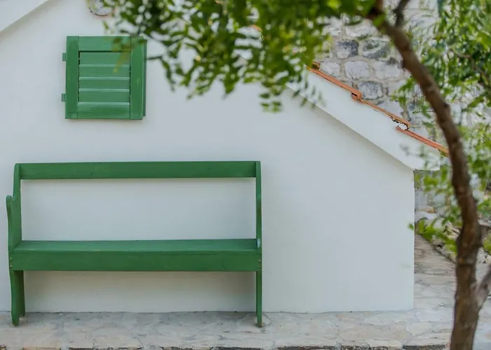Seaside Mia Villa